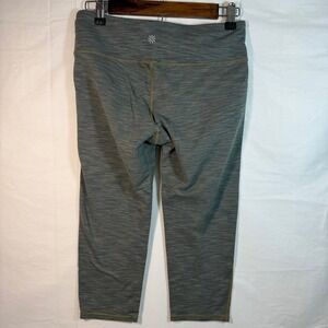 Athleta Crop Leggings High‎ Rise Athletic Workout Pants Size M Gray Striped
